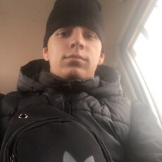 Фотография мужчины Радик, 19 лет из г. Быково (Московская Обл)