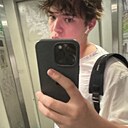 Aaa, 18 лет
