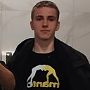Макс, 20 лет