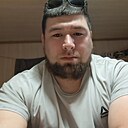 Зухроб, 33 года