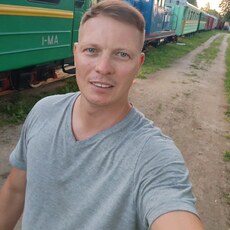 Фотография мужчины Максим, 37 лет из г. Боровичи
