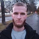 Ден, 31 год