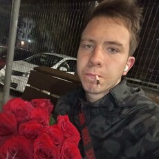 Фотография мужчины Максим, 19 лет из г. Волгодонск