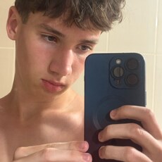 Фотография мужчины Саша, 18 лет из г. Нововолынск