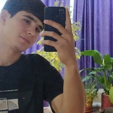 Фотография мужчины Шатлык, 20 лет из г. Екатеринбург