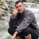 Иван, 33 года