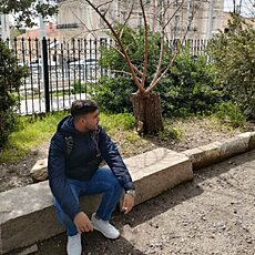 Фотография мужчины Махди, 25 лет из г. Красноярск