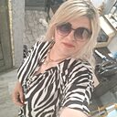 Окси, 42 года