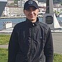 Расулжон, 21 год