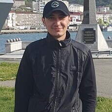 Фотография мужчины Расулжон, 21 год из г. Холмск