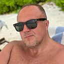 Mynamemaks, 40 лет