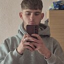 Денис, 21 год