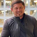 Qahramon, 44 года