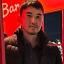 Нурлан, 24 года