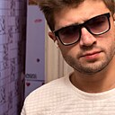 Олег, 32 года