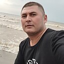 Тохир, 33 года