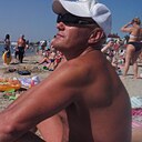 Витя Супрон, 51 год