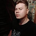 Артём, 22 года