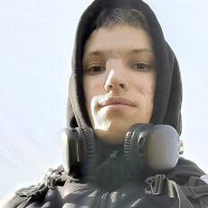 Фотография мужчины Денис, 19 лет из г. Абакан