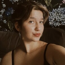 Фотография девушки Алёна, 19 лет из г. Химки