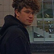 Фотография мужчины Илья, 22 года из г. Нижний Новгород