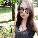 Полина, 24 года