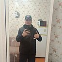 Михаил, 32 года