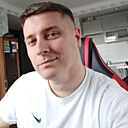 Антон, 33 года