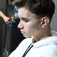 Фотография мужчины Арслан, 18 лет из г. Нижнекамск