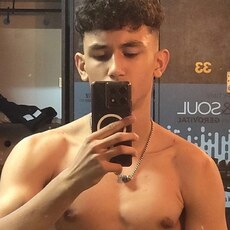 Фотография мужчины Baneaedy, 18 лет из г. București