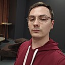 Денис, 24 года