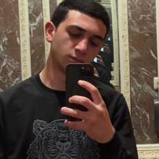 Фотография мужчины Andranik, 18 лет из г. Выборг