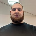 Максим, 22 года