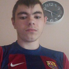 Фотография мужчины Sasha, 18 лет из г. Богодухов