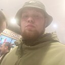 Валерий, 24 года