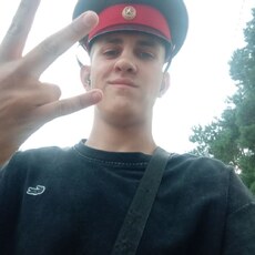 Фотография мужчины Андрей, 18 лет из г. Благовещенск