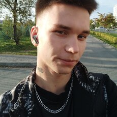 Фотография мужчины Вова, 21 год из г. Южно-Сахалинск