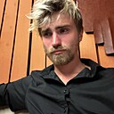 Максимилиан, 24 года