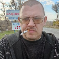 Фотография мужчины Денис, 38 лет из г. Каменск-Шахтинский