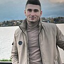 Эм Мамедов, 31 год