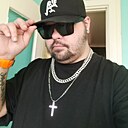 Макс, 32 года