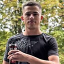 Роман, 20 лет