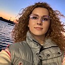 Александра, 22 года