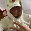 Роман, 18 лет