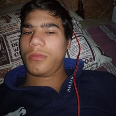 Фотография мужчины Артур, 18 лет из г. Кушнаренково