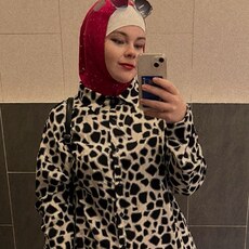 Фотография девушки Мадина, 25 лет из г. Тюмень