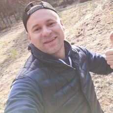 Фотография мужчины Олег, 28 лет из г. Санкт-Петербург