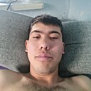 Набибулло, 23 года