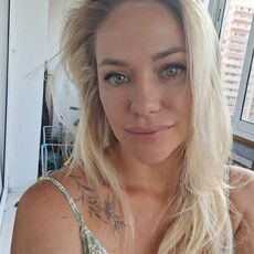 Фотография девушки Карина, 36 лет из г. Воронеж