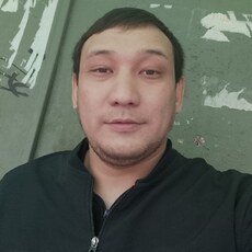 Фотография мужчины Руслан, 33 года из г. Оленегорск